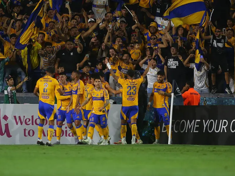 Piden negar entrada a estadios de futbol a deudores alimentarios